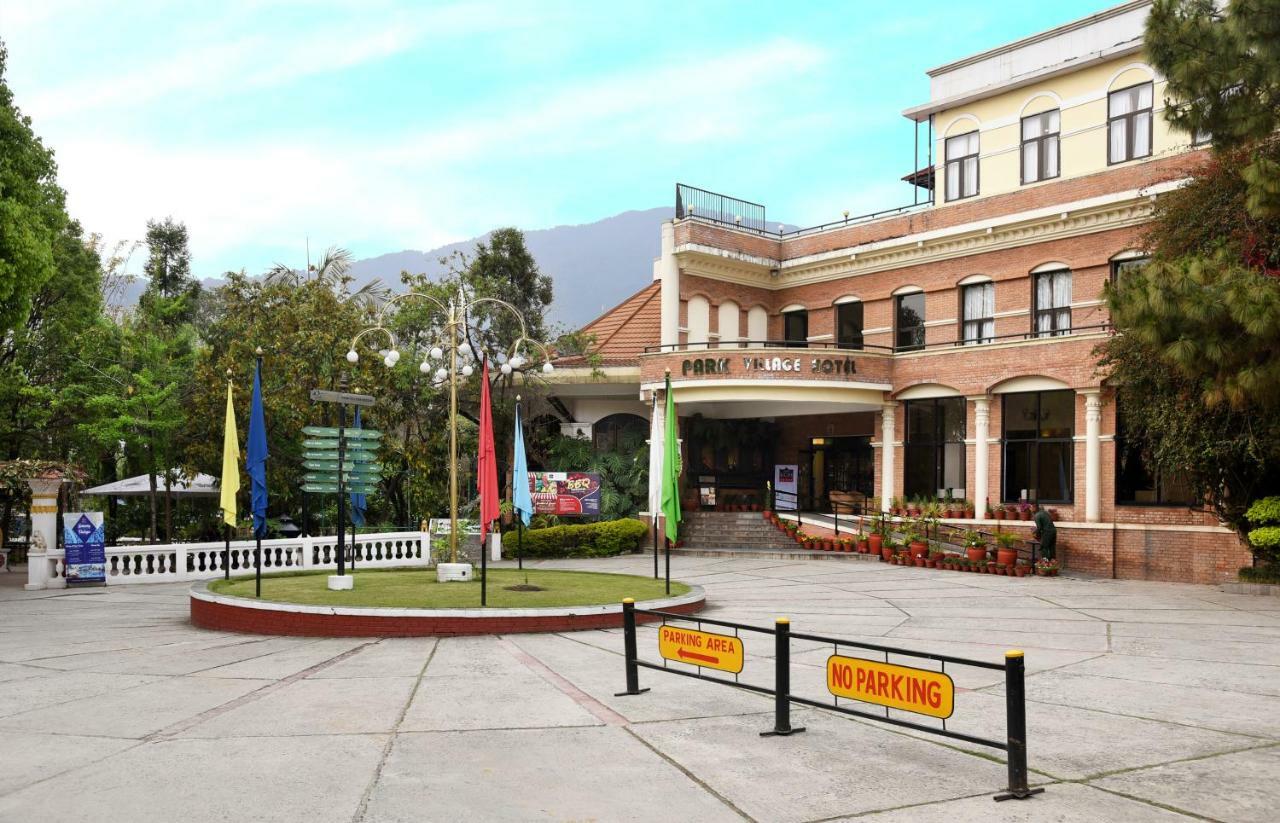 Park Village Resort By Kgh Group Kathmandu Exterior foto